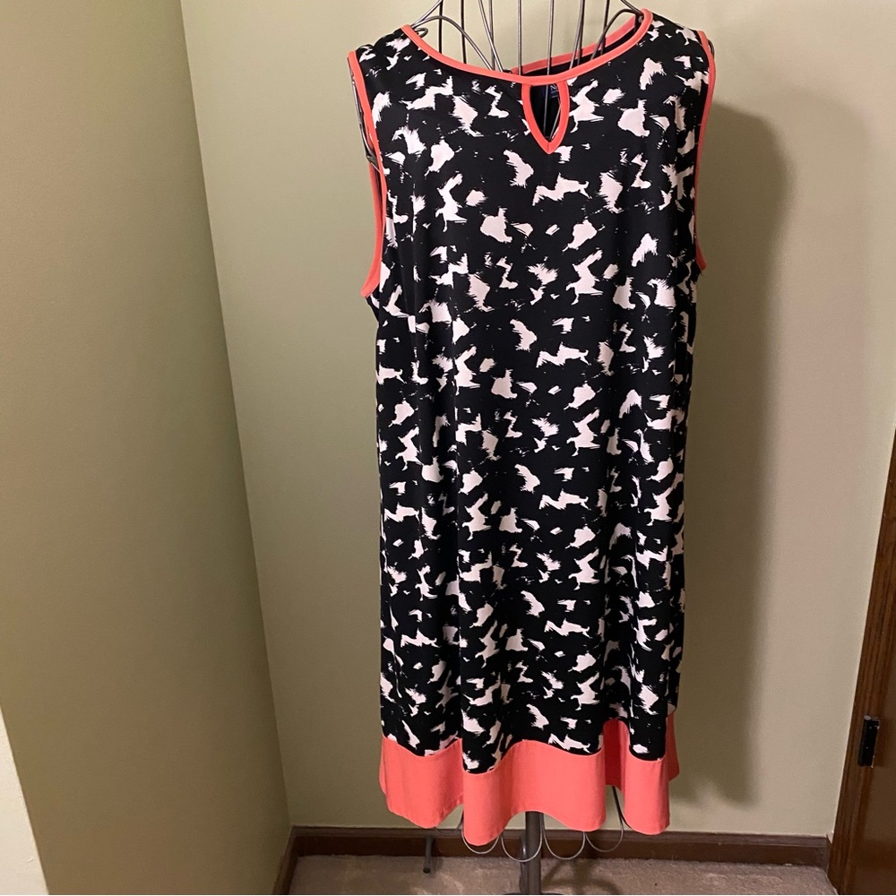 Black and White Sleeveless Dress with Coral Accents